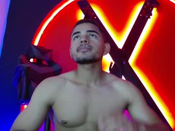 Maxy_Storm Chaturbate stream image from April 23, 2025