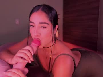 Sussy_Bell1 Chaturbate stream image from April 23, 2025