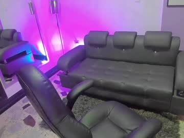 Candy_Kloe1 Chaturbate stream image from April 23, 2025