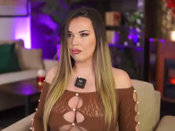 Evasunderland Chaturbate stream image from April 23, 2025