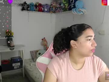 Jadde_Luxy Chaturbate stream image from April 23, 2025