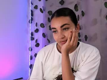 Aisha_Es Chaturbate stream image from April 23, 2025