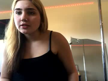 Athenarosebaby Chaturbate stream image from April 23, 2025