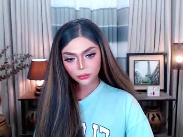 Fantacyoflove Chaturbate stream image from April 23, 2025