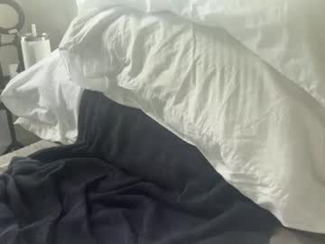 Bigbush1 Chaturbate stream image from April 23, 2025