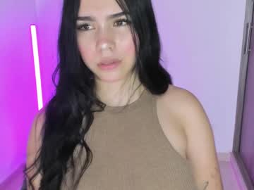 Natasha_Su Chaturbate stream image from April 23, 2025