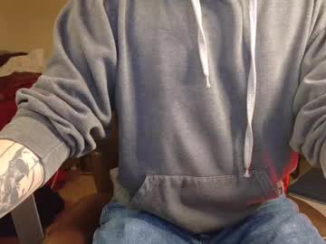 Givemeallyourtokens Chaturbate stream image from April 24, 2025