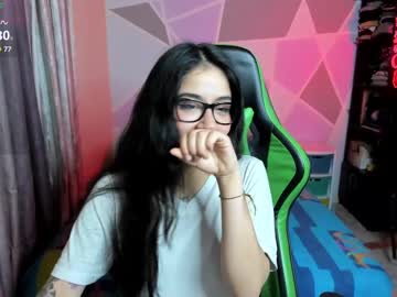 Rachelandersson Chaturbate stream image from April 24, 2025