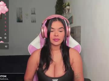 Belladnova_ Chaturbate stream image from April 24, 2025