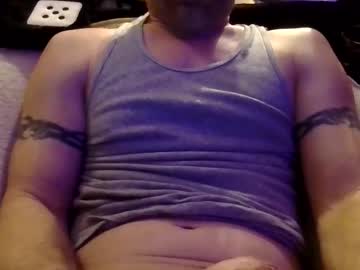 Str8foryouguy Chaturbate stream image from April 24, 2025