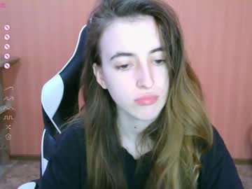 Valeritiio Chaturbate stream image from April 24, 2025