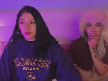 Violett__Moon Chaturbate stream image from April 24, 2025
