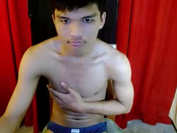 Hotking_Cummer Chaturbate stream image from April 24, 2025