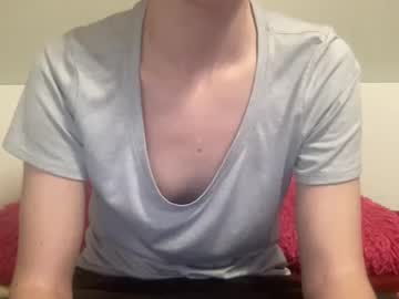 Sexyskylar2016 Chaturbate stream image from April 24, 2025