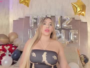 Ashlye_Stone Chaturbate stream image from April 24, 2025