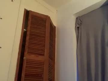 Chambrss Chaturbate stream image from April 24, 2025