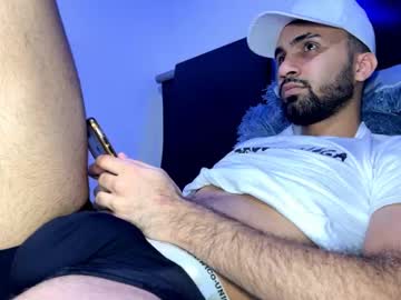 Evan57036 Chaturbate stream image from April 24, 2025