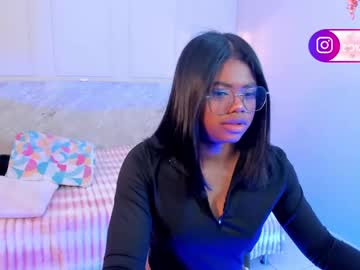 Naomiember6 Chaturbate stream image from April 24, 2025