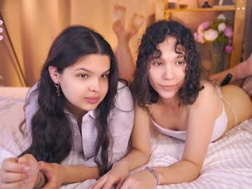 Sandyfairy Chaturbate stream image from April 24, 2025