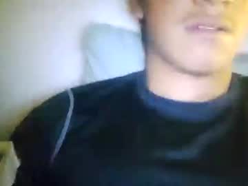 Gustavo2052s Chaturbate stream image from April 24, 2025