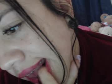 Miaslim Chaturbate stream image from April 24, 2025