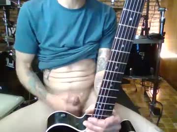 Peepingben Chaturbate stream image from April 24, 2025