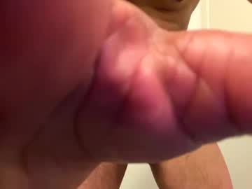Feeelmenu69 Chaturbate stream image from April 24, 2025