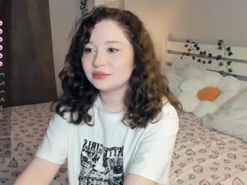 Felly_Keys Chaturbate stream image from April 24, 2025