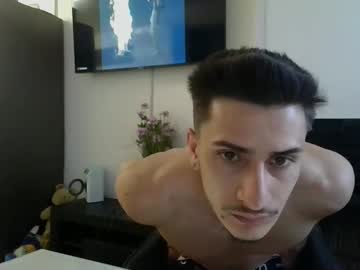 Annelise_Cleo Chaturbate stream image from April 24, 2025