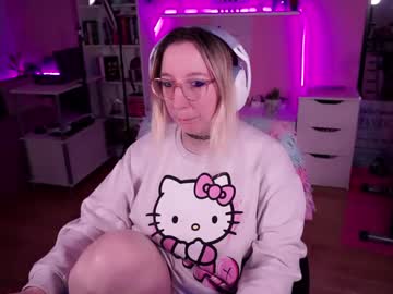 Justkerryx Chaturbate stream image from April 24, 2025