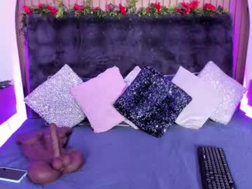 Karla_Gonzaless Chaturbate stream image from April 24, 2025