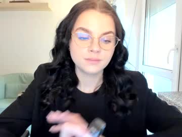 Mayaa2005 Chaturbate stream image from April 24, 2025