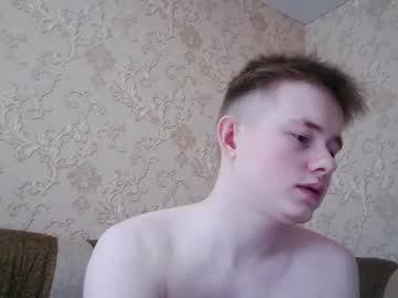 Danielcollinss Chaturbate stream image from April 24, 2025