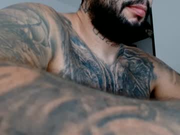 Elosocazador Chaturbate stream image from April 24, 2025