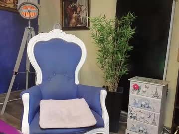 Nicollepalmer Chaturbate stream image from April 24, 2025