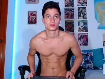 Christophermillerx Chaturbate stream image from April 24, 2025