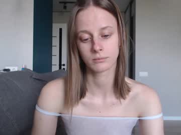 Favoriteyour Chaturbate stream image from April 24, 2025