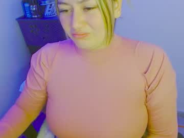 Juli_69 Chaturbate stream image from April 24, 2025