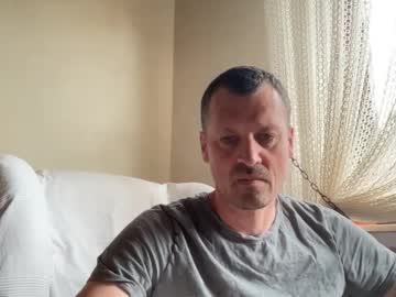 Loverzb Chaturbate stream image from April 24, 2025