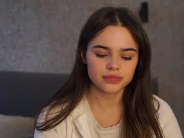 Milyclaars Chaturbate stream image from April 24, 2025