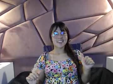 Sophiaa_7 Chaturbate stream image from April 24, 2025