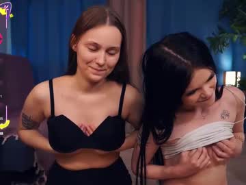 Brimladestridge Chaturbate stream image from April 24, 2025