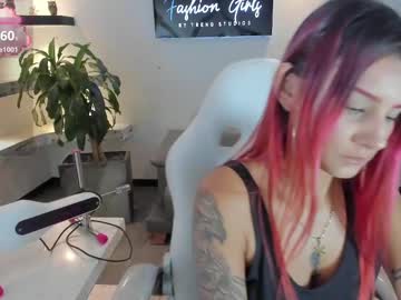 Cintiacolins Chaturbate stream image from April 24, 2025