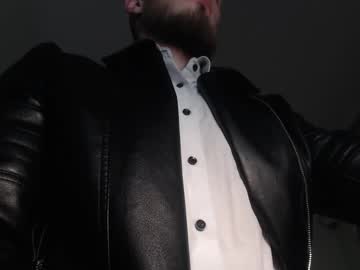 Hunkytime Chaturbate stream image from April 24, 2025
