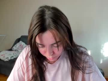 Tequilaxcandy Chaturbate stream image from April 24, 2025