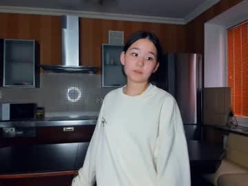 Brown_Eyes_Dolphin Chaturbate stream image from April 24, 2025