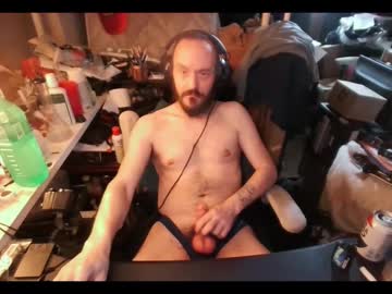 Kaiyne Chaturbate stream image from April 24, 2025