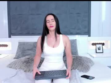Saragomez_1 Chaturbate stream image from April 24, 2025