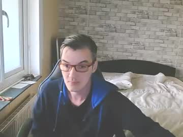 Craigy1605 Chaturbate stream image from April 24, 2025