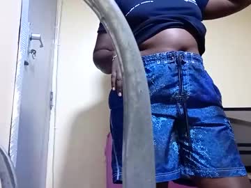 Hairypussybigassy001 Chaturbate stream image from April 24, 2025